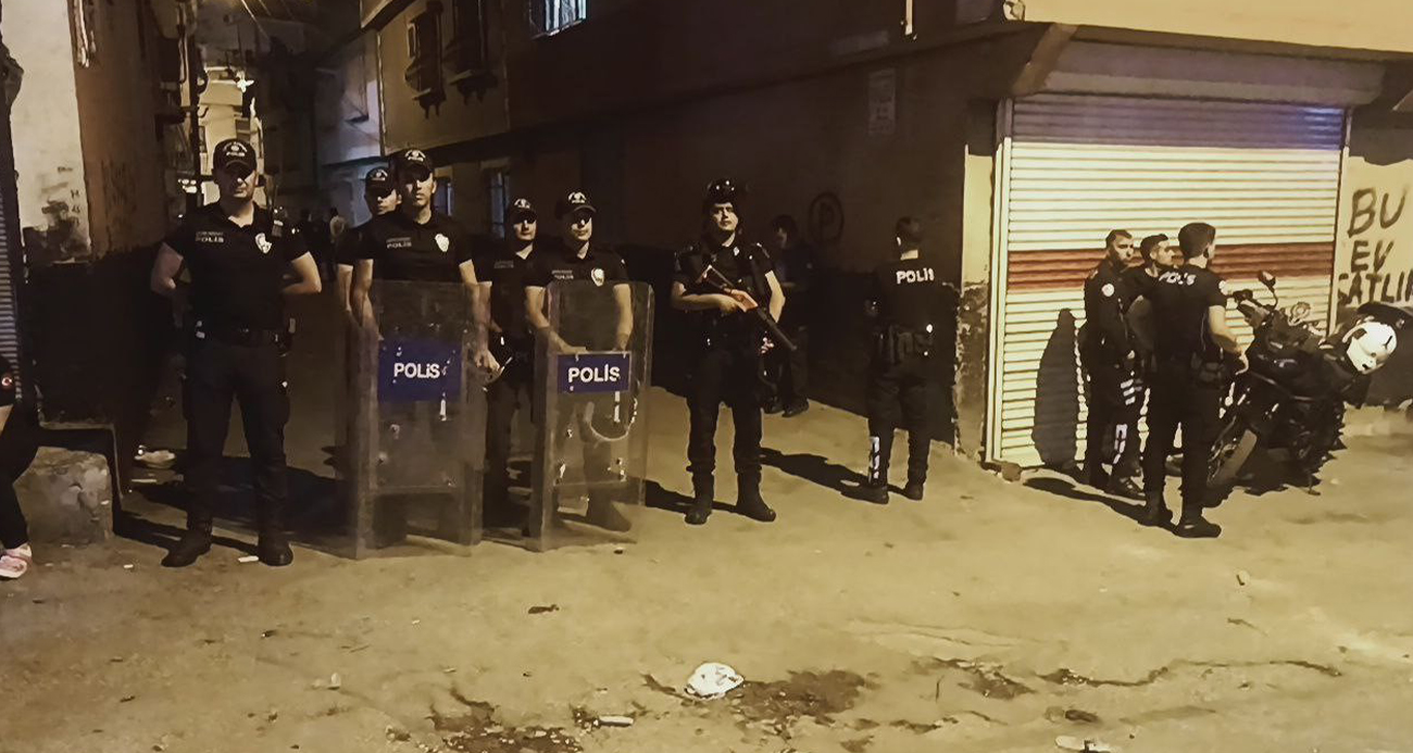 Gaziantep Te Husumetli Aileler Aras Nda Silahl Kavga I Polis