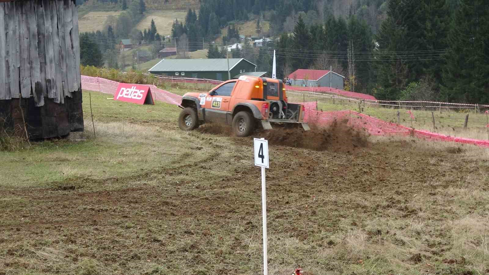 Karadeniz Yaylalar Ndaki Zorlu Off Road Yar Lar Nefesleri Kesti Hlas