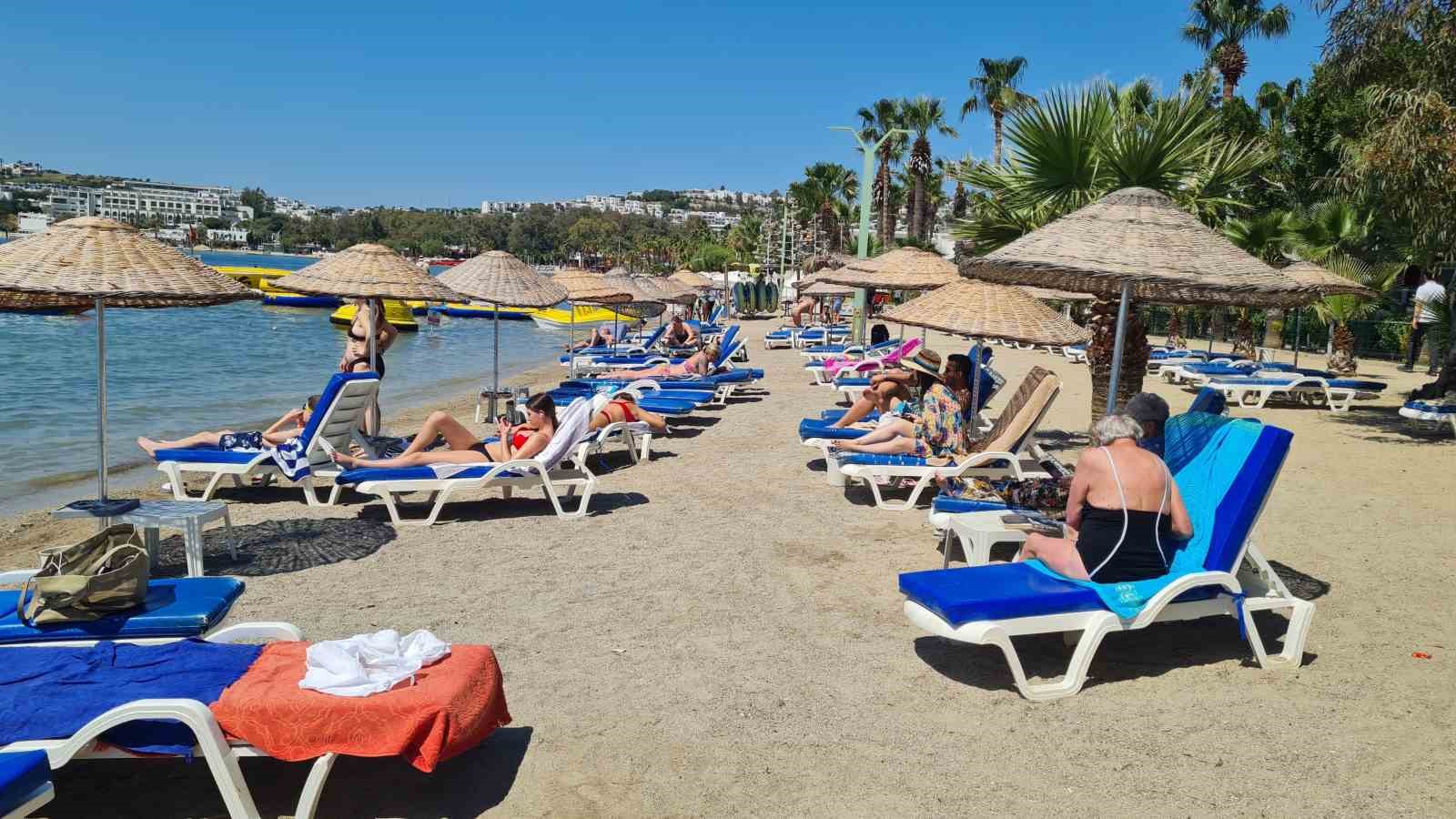 Bodrum sahillerinde bayram hareketliliği İhlas Haber Ajansı