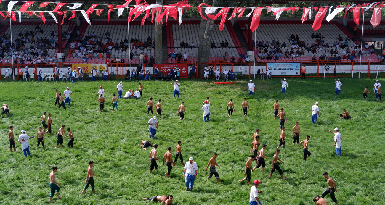 662. Tarihi Kırkpınar Yağlı Güreşleri başladı