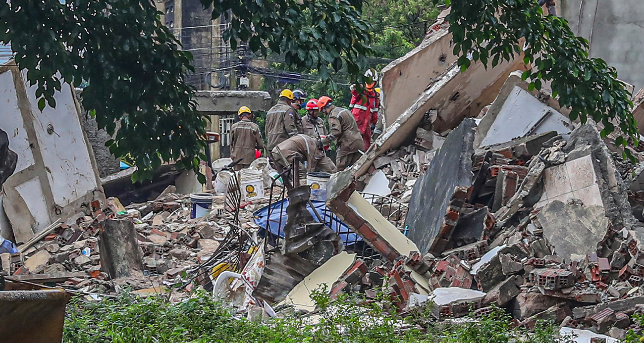 Brezilya'da 4 katlı apartman çöktü: 8 ölü, 5 kayıp