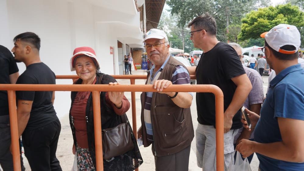 Güreş sevdalısı çift 20 yıldır Kırkpınar’dan vazgeçemiyor