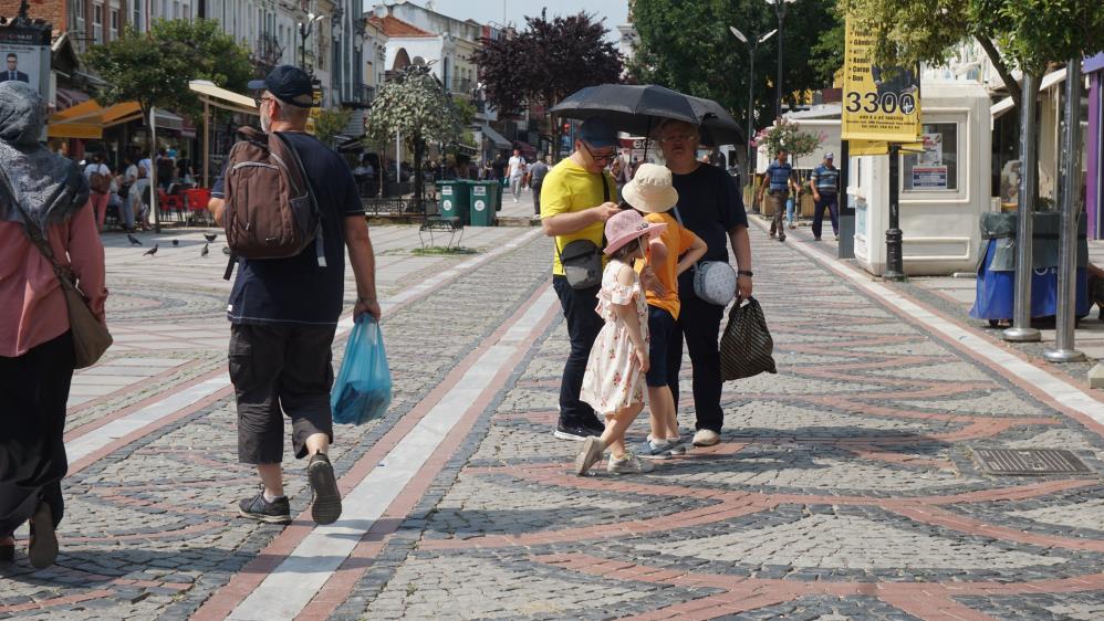 Kavrulmaya hazır olun: Uzmanından korkutan sıcaklık uyarısı