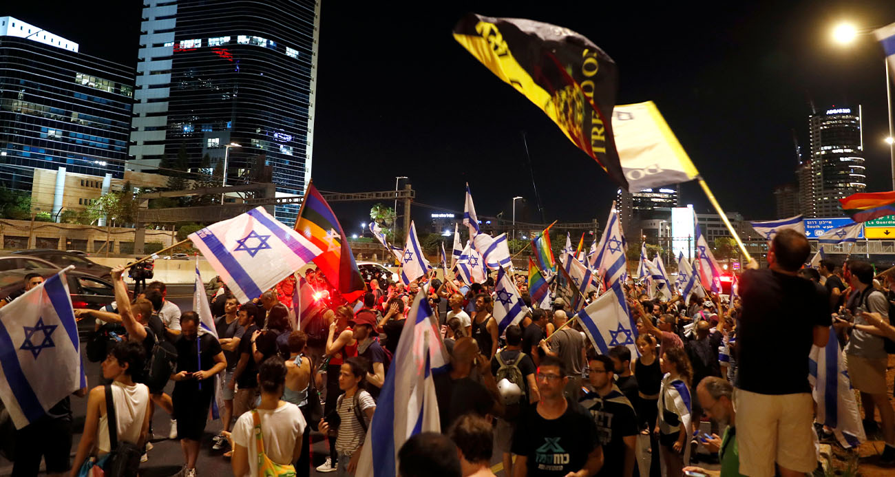 İsrail’de Netanyahu'nun ulusa seslenişi sonrası yargı reformu karşıtları sokağa indi