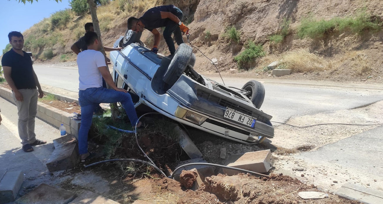Kontrolden çıkan otomobil takla attı: 4 yaralı