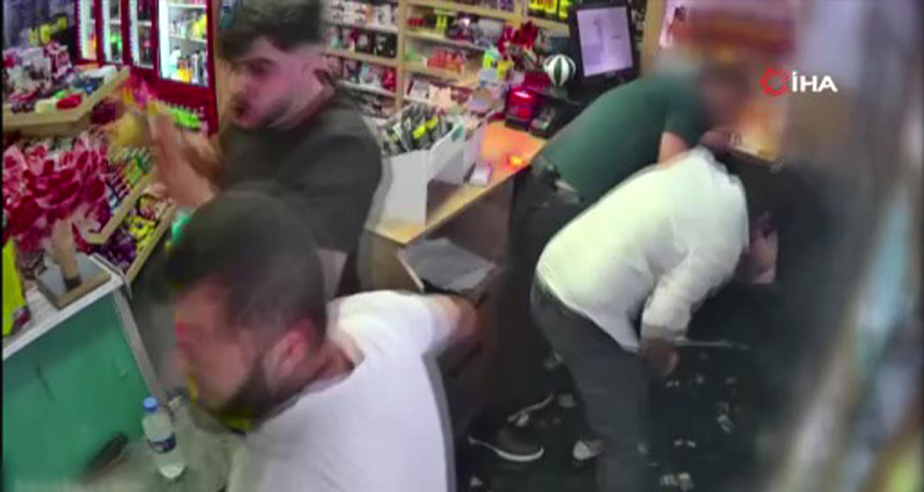 Esenyurt’ta 2 kişinin öldürüldüğü kan donduran silahlı kavga kamerada