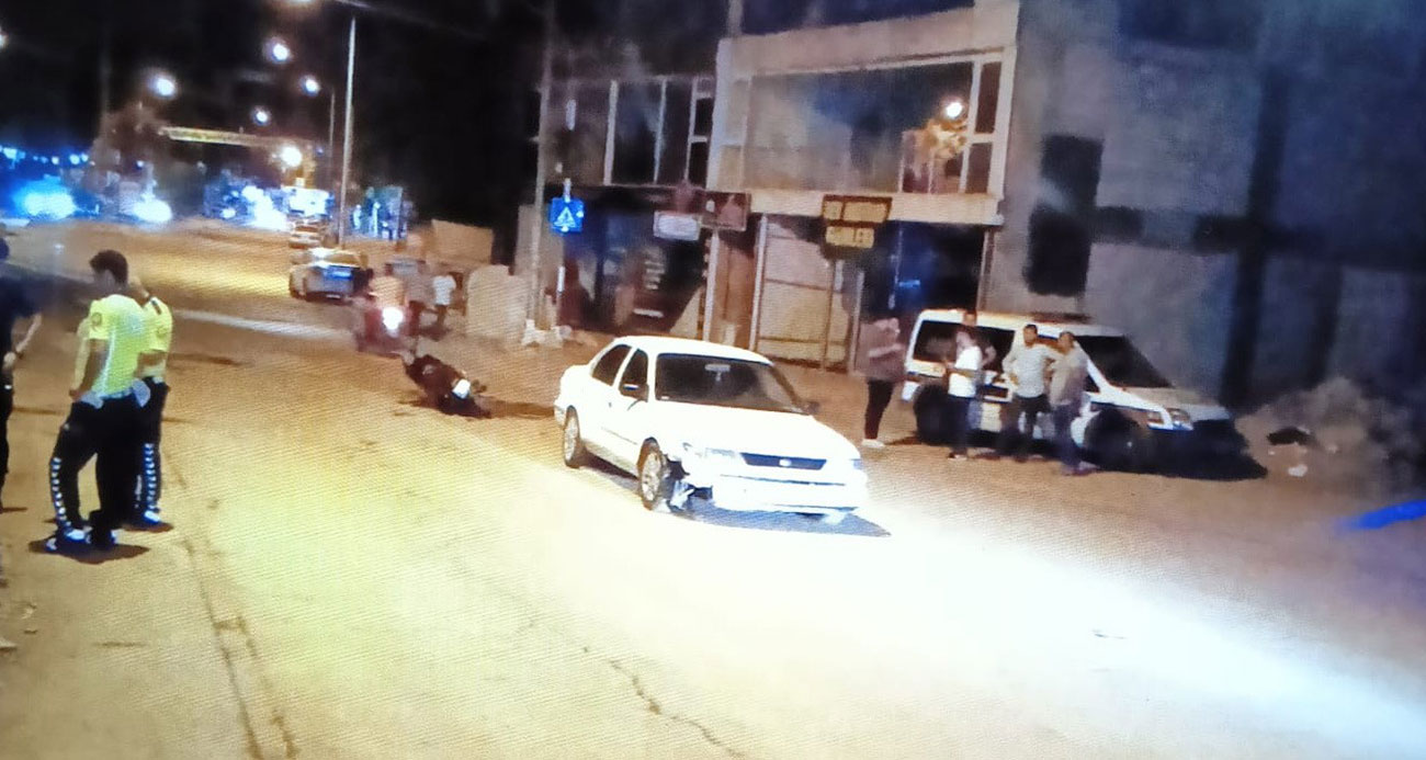 Otomobil ile motosiklet çarpıştı: 3 yaralı