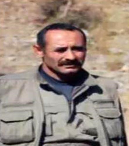 Öldürülen PKK’lı teröristin üstünden mahmur kampı mülteci kimlik kartı çıktı