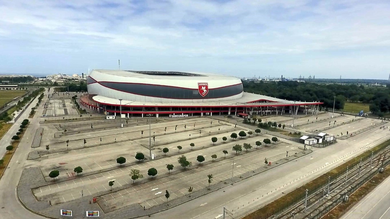 Samsun 19 Mayıs Stadyumu Fenerbahçe maçına hazırlanıyor