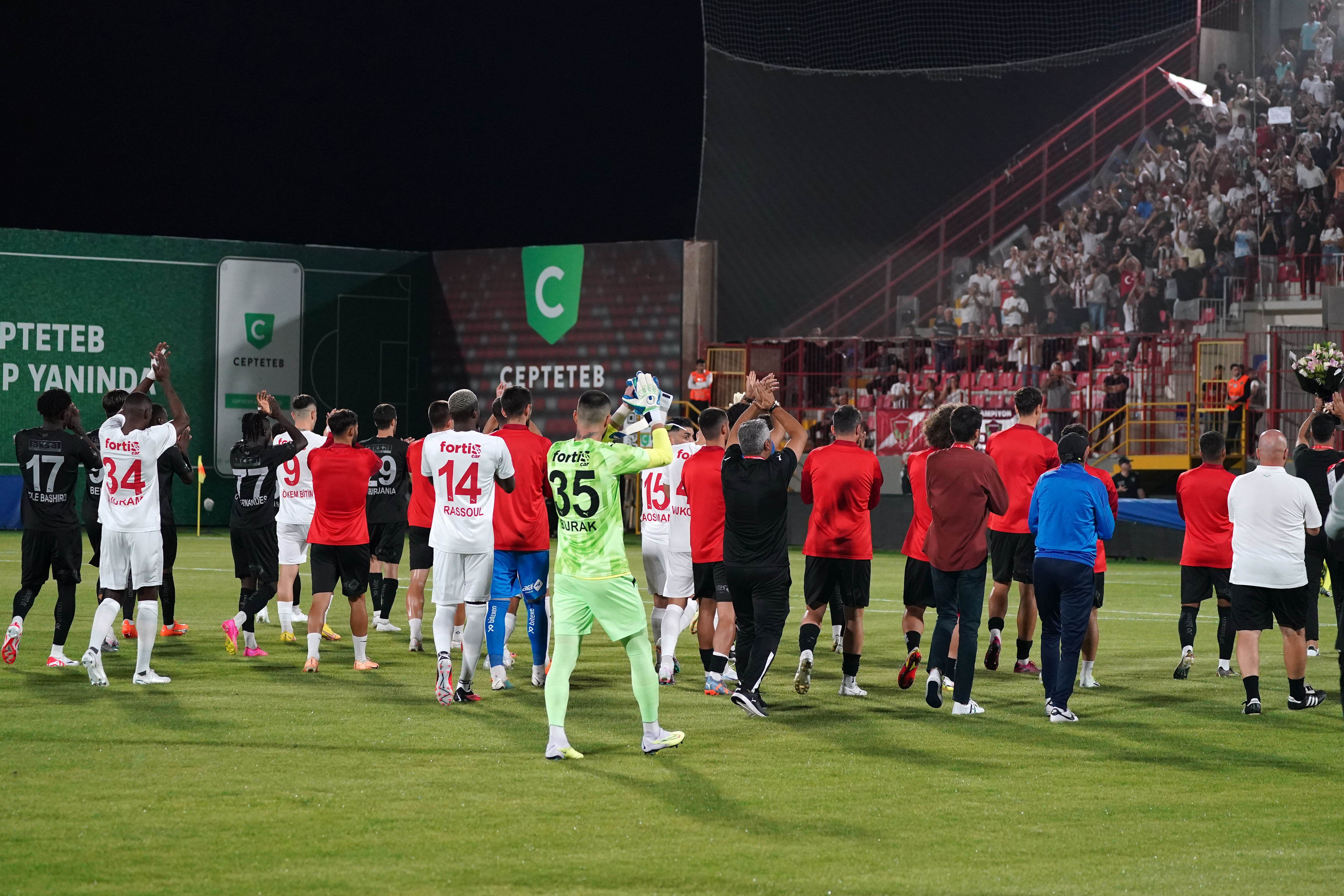 Hatayspor 6 ay sonra sahada