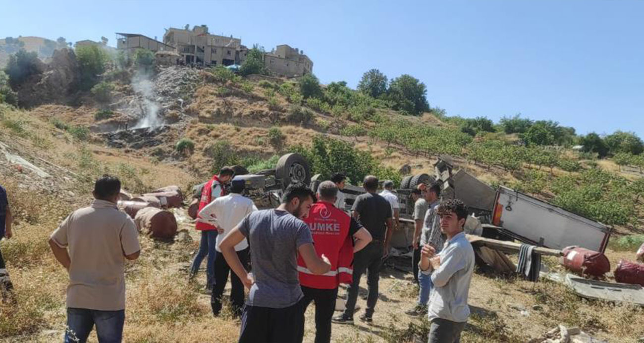 Siirt’te kamyonet şarampole yuvarlandı: 1 ölü, 1 yaralı