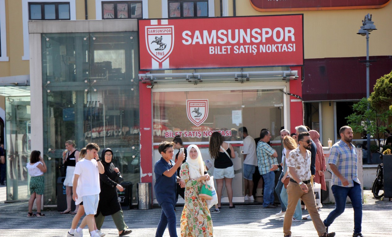 Samsunspor-Fenerbahçe maçına 6 gün kala biletlerin tamamına yakını tükendi