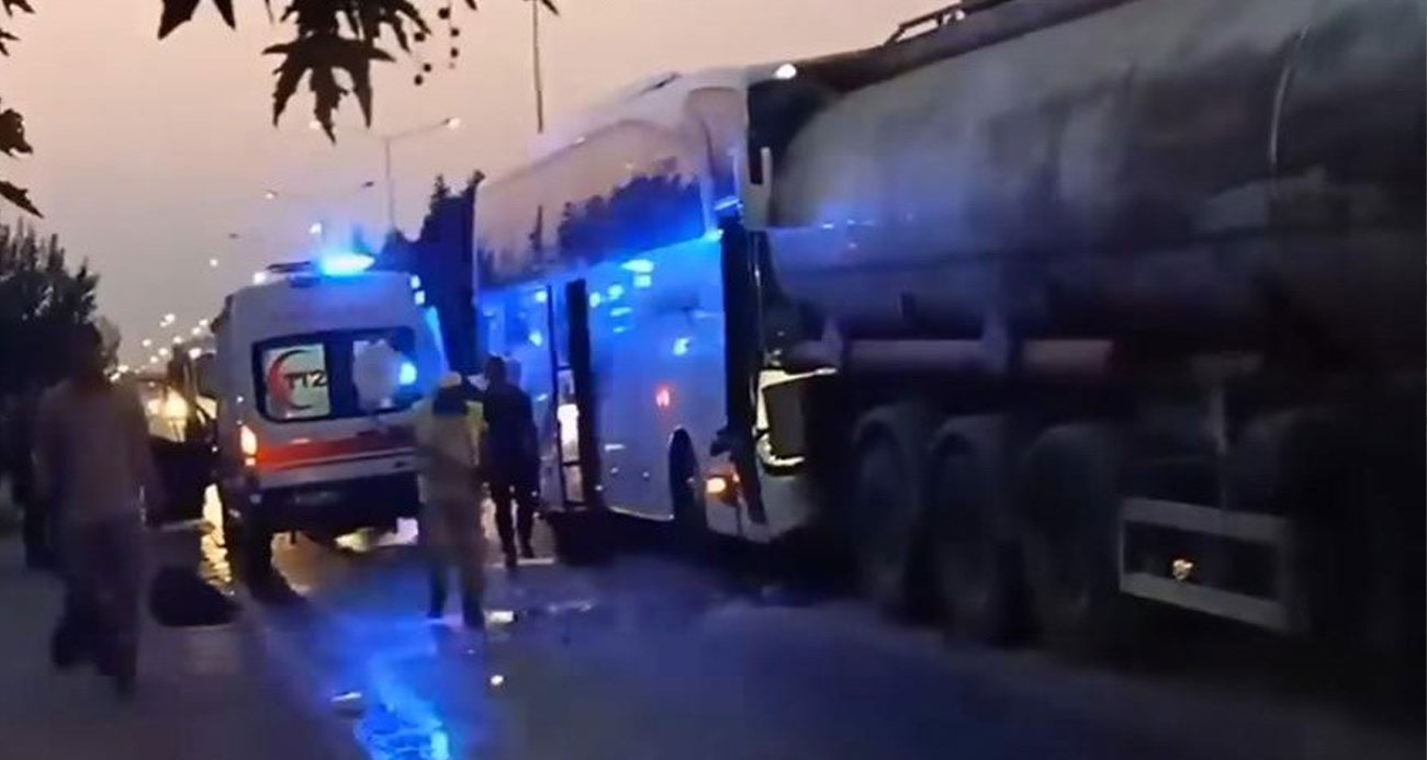 Manisa’da yolcu otobüsü tankere çarptı: 21 yaralı