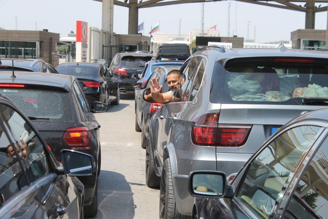 Bu yıl gelen gurbetçilerin sayısı zirveye ulaştı, 2 milyon gurbetçi Türkiye’ye geldi