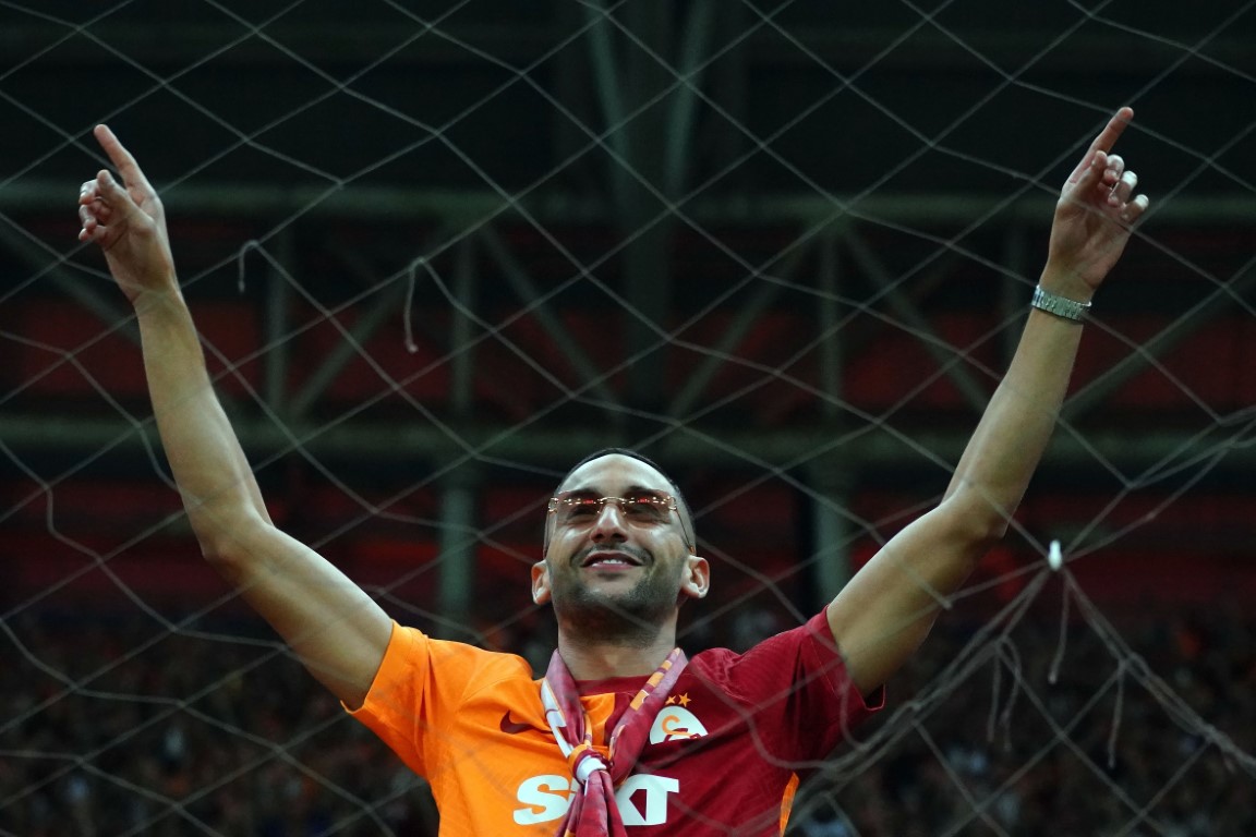 Hakim Ziyech, Galatasaray’ın 3. Faslı futbolcusu oldu