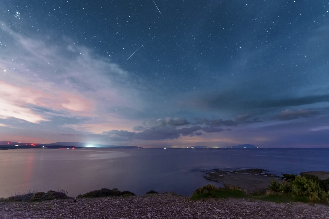 Tuz gölünde meteor yağmuruyla eşsiz görüntüler ortaya çıktı