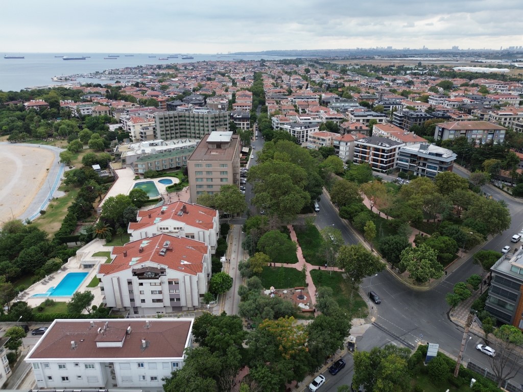 İstanbul’un birçok tarihi olayına şahitlik eden Yeşilköy havadan görüntülendi