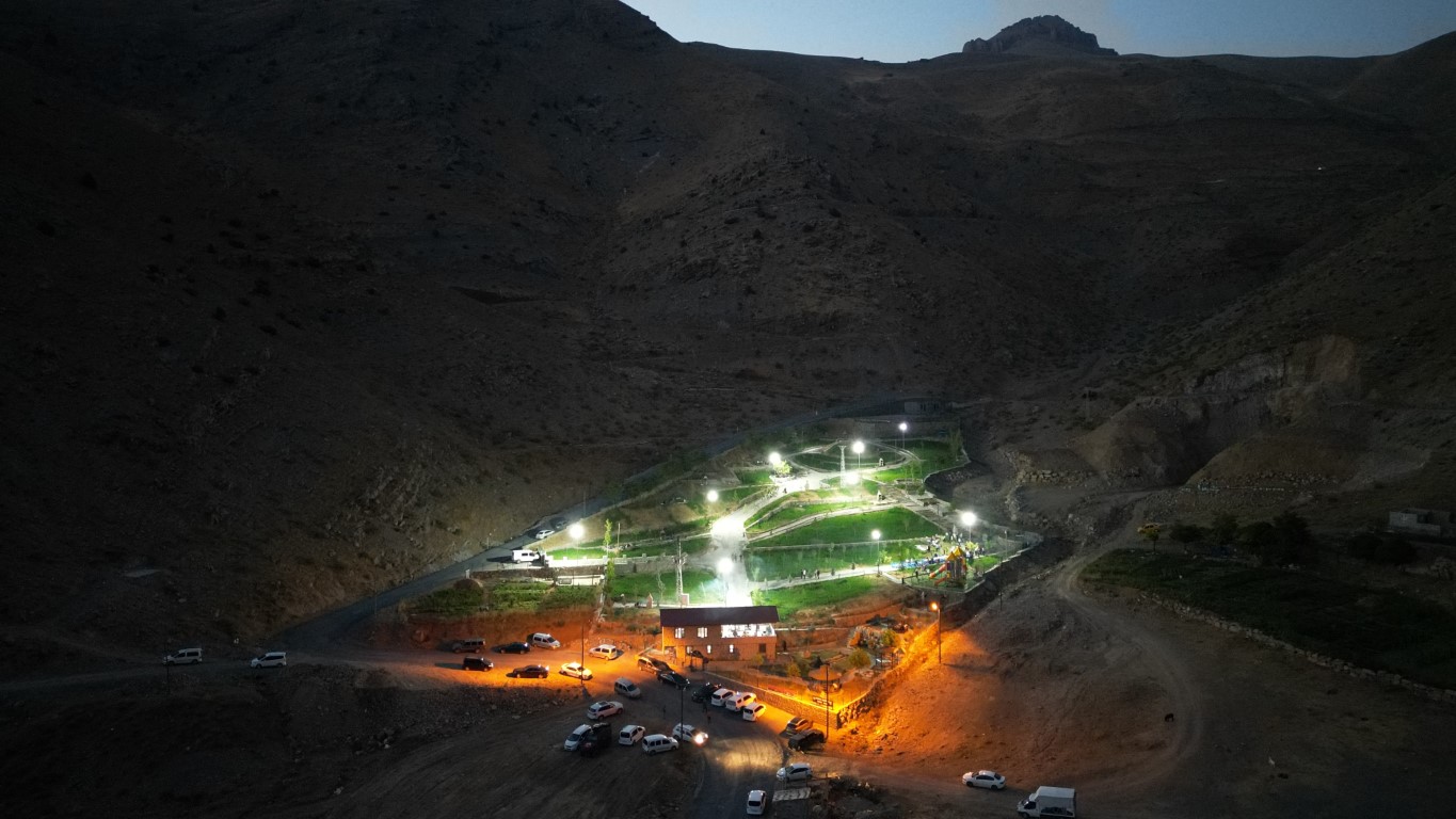 Terörün bitmesinin ardından Uludere’deki mesire alanı yoğun ilgi görüyor