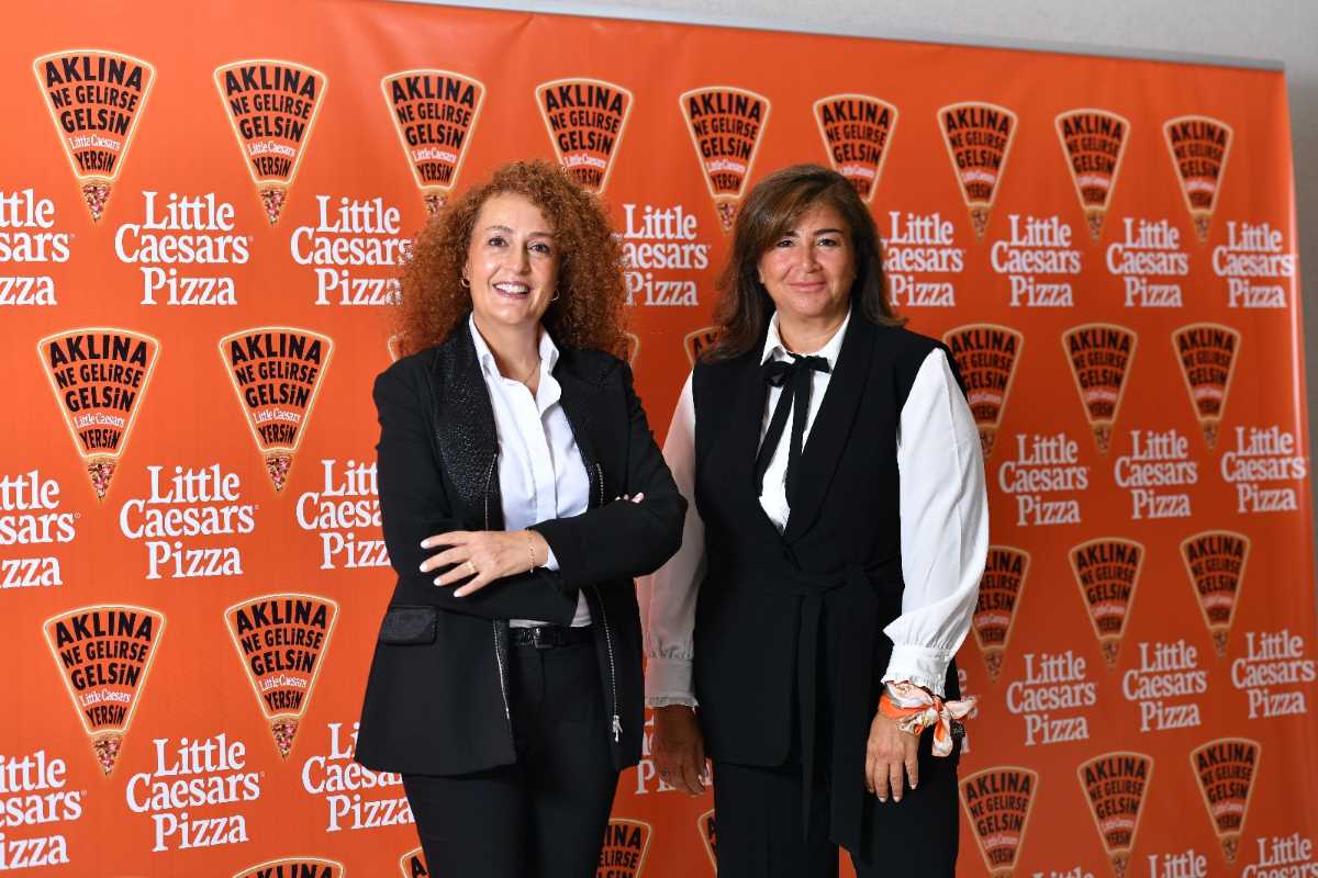 Pizza restoran zinciri ‘Gel-Al’ serviste indirim politikasını müşterilerine duyurdu