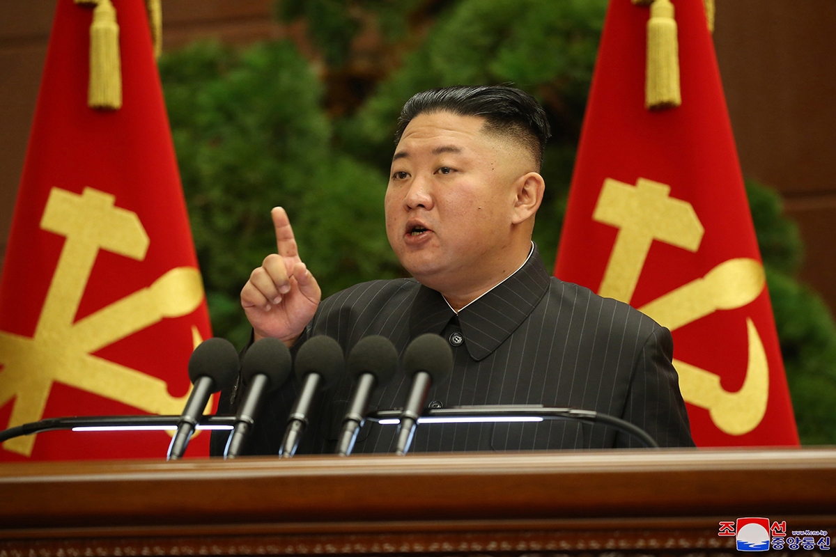 Kuzey Kore lideri Kim&#039;i taşıyan zırhlı tren Rusya&#039;ya vardı