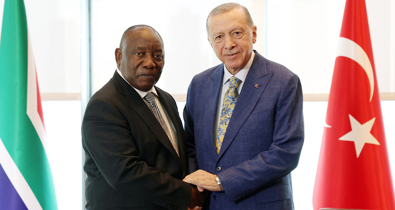 Cumhurbaşkanı Erdoğan, Güney Afrika Cumhurbaşkanı Ramaphosa ile bir araya geldi