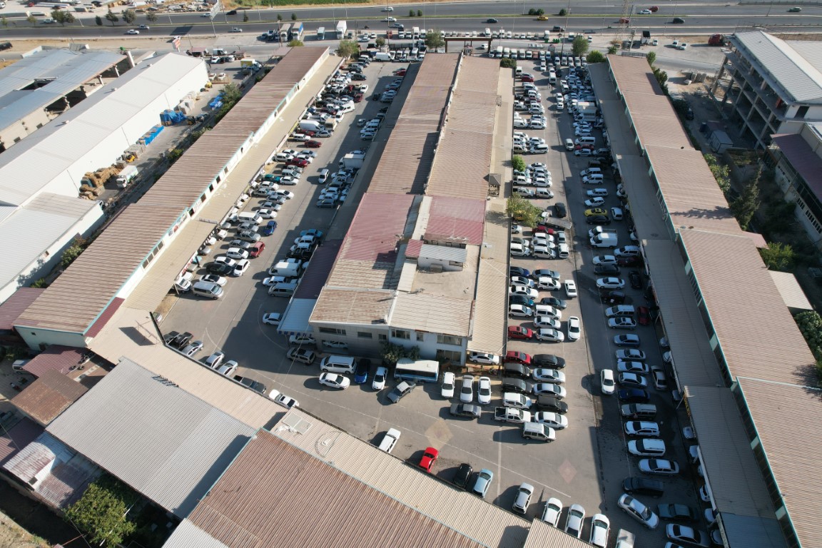 Depremin merkezi Kahramanmaraş’ta ikinci el araç piyasası durgunlaştı