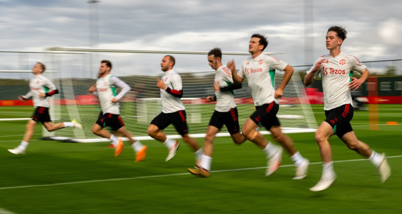 Manchester United’da Mason Mount ve Harry Maguire takımla çalışmalara başladı