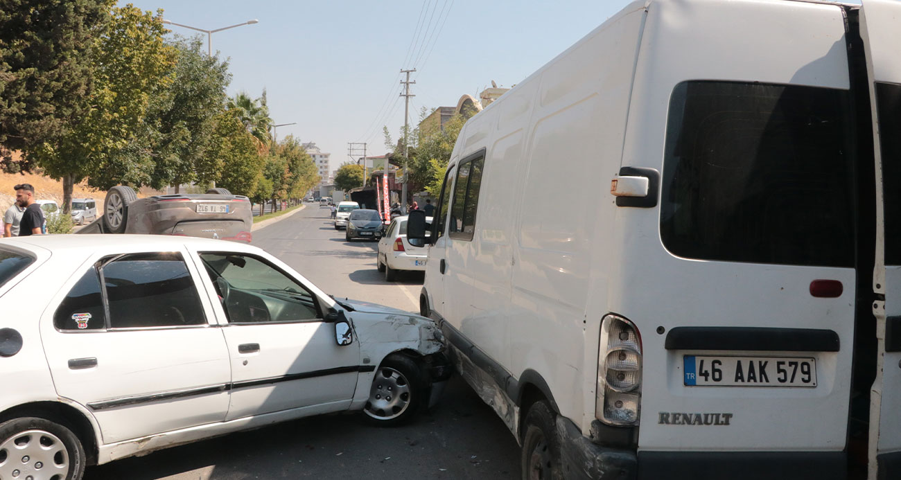 Kahramanmaraş’ta trafik kazası güvenlik kamerasında