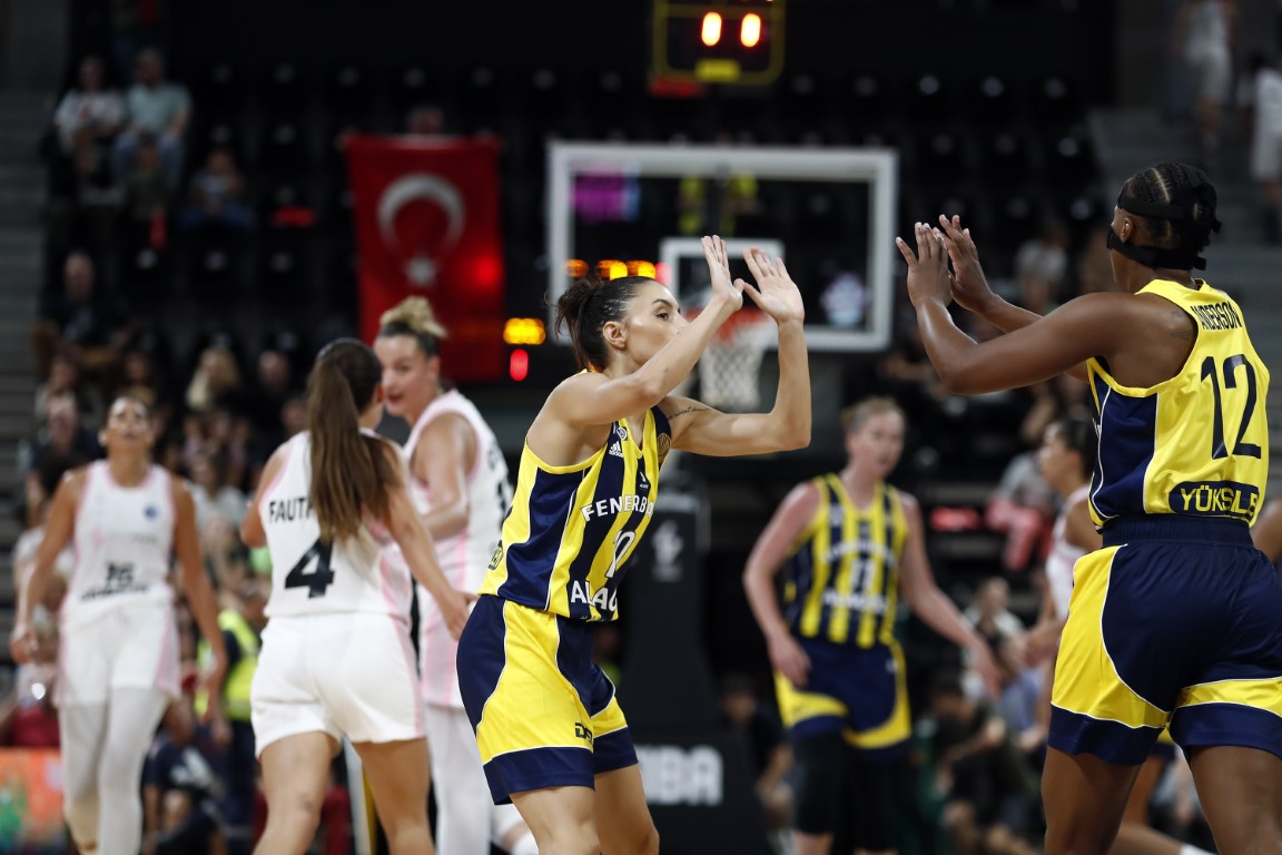 Fenerbahçe, FIBA Kadınlar Süper Kupa’yı kazandı