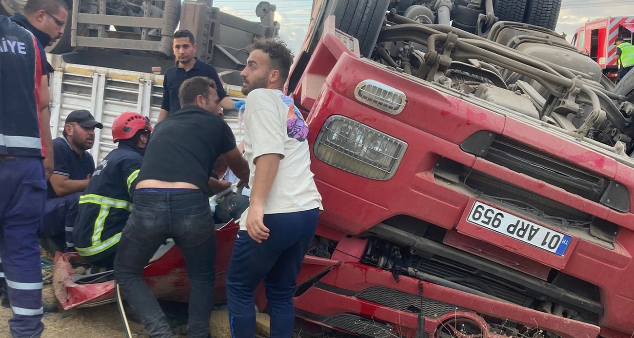 Virajı Alamayan Tır Devrildi: 1 Ölü 1 Yaralı