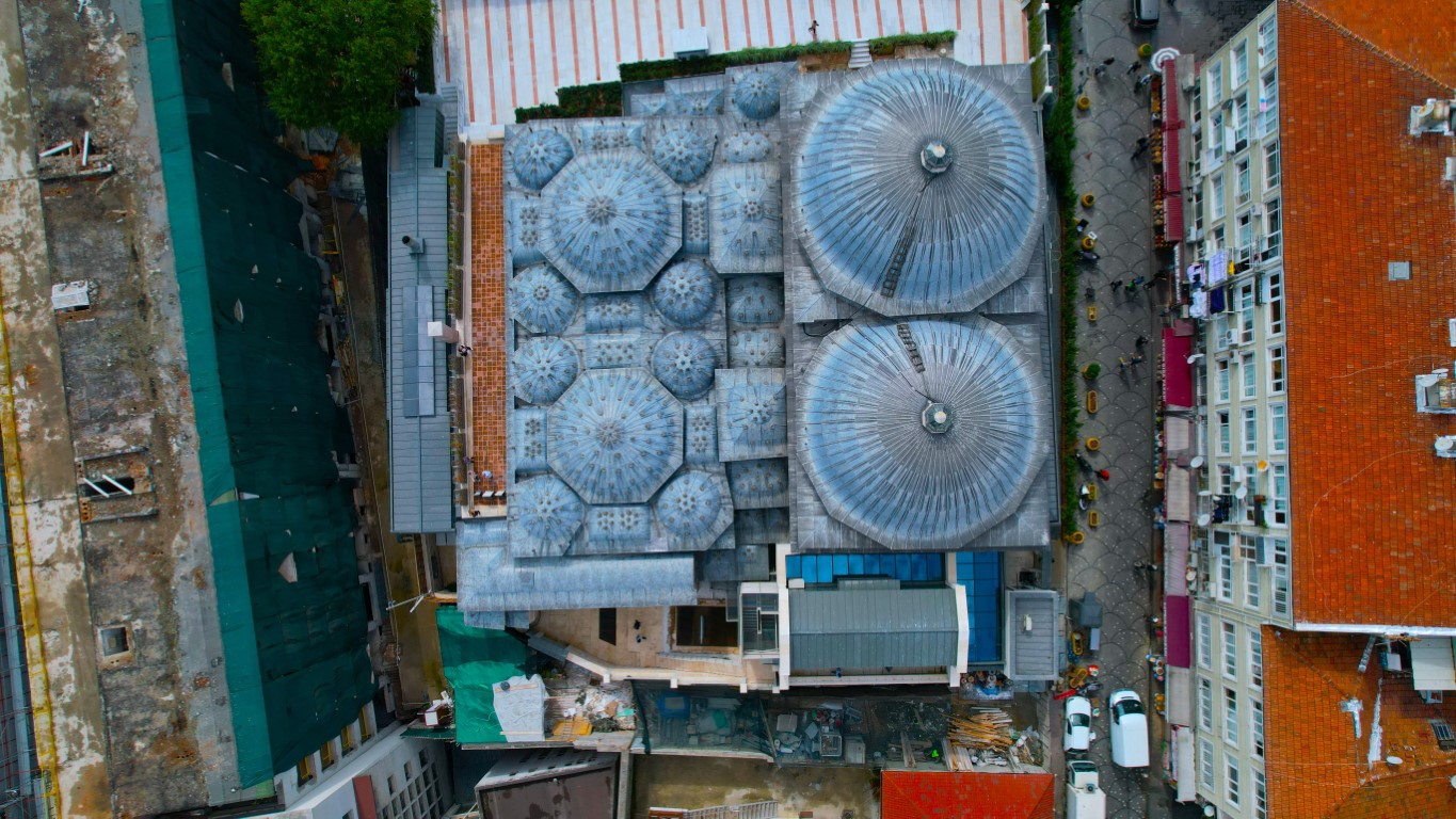 Zeyrek Çinili Hamam restorasyonun ardından ‘Kalıntıların Şifası’ sergisiyle ziyaretçilerini ağırlıyor
