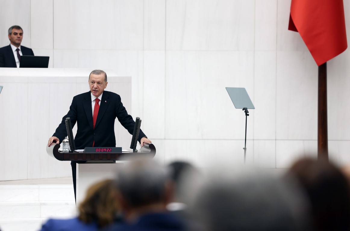 Cumhurbaşkanı Erdoğan:'Herkesi yapıcı bir anlayışla yeni anayasa çağrımıza katılmaya davet ediyoruz'