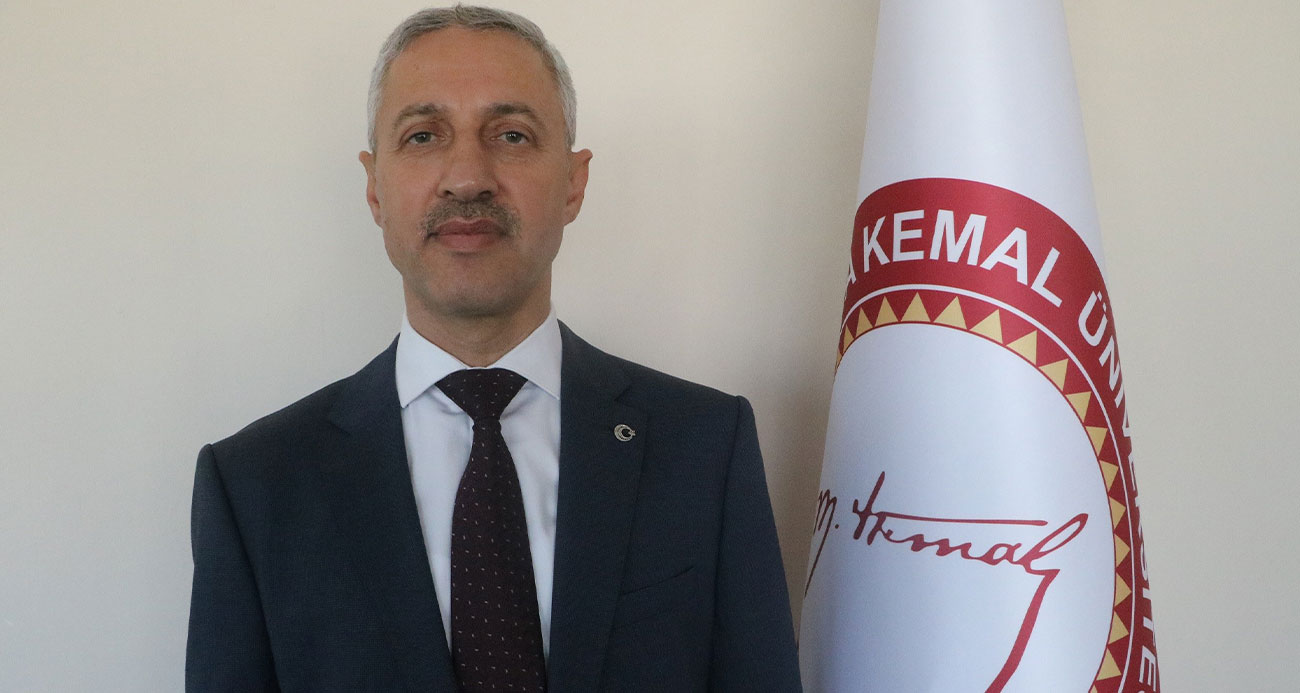 Enkaz kentte üniversite öğrencileri aylar sonra yüz yüze eğitime başladı