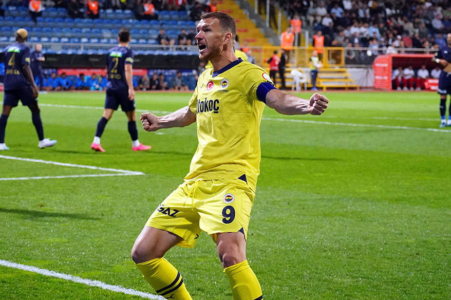 Edin Dzeko, Süper Lig’de gol sayısını 6’ya çıkardı