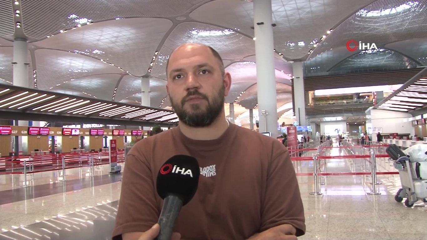 Almanya'dan Kudüs'e giden Türkler savaşa tanıklık etti: 'Bombaları havada gördük'