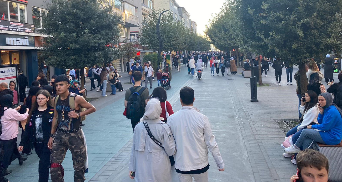 Bolu’da 4.5 büyüklüğündeki depremin ardından 2 artçı meydana geldi