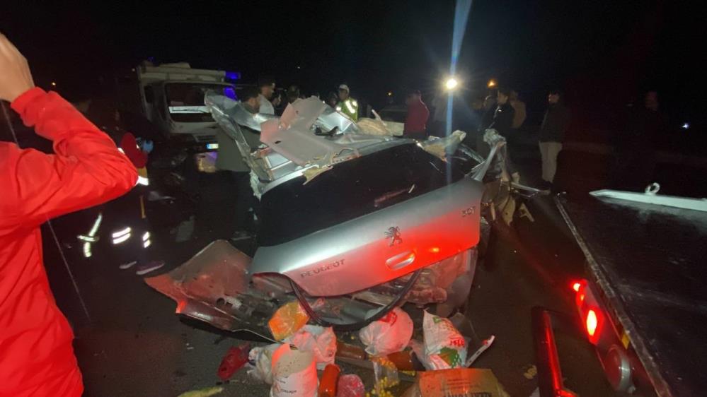Kocaeli’de ortalık savaş alanına döndü: 26 araç kazaya karıştı, 13 kişi yaralandı