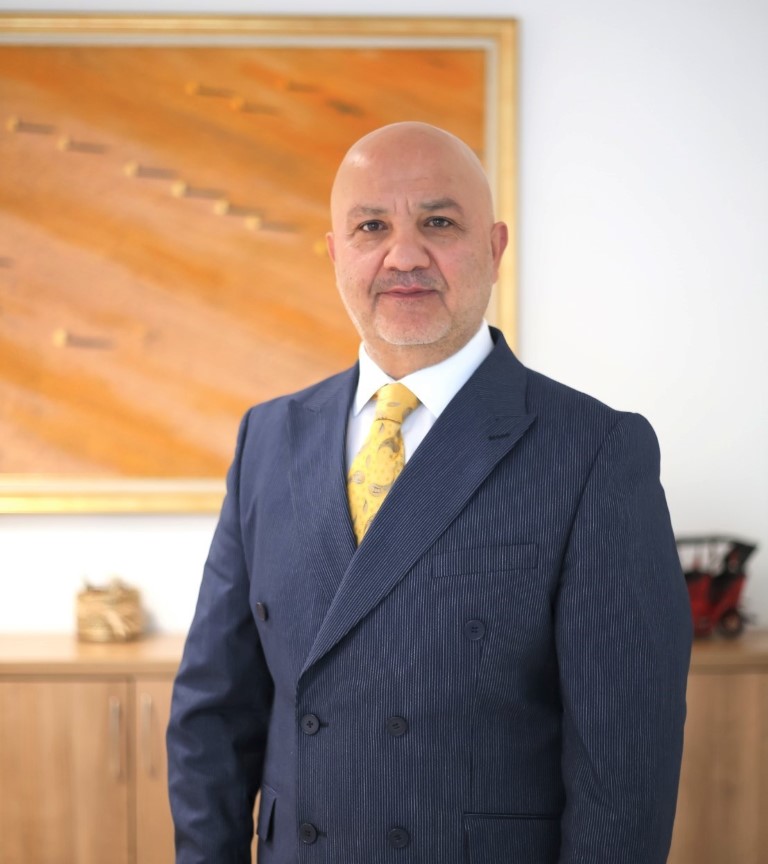 Anne karnındaki bebeğin gelişim anomalilerini saptayacak tarama testi projesine destek