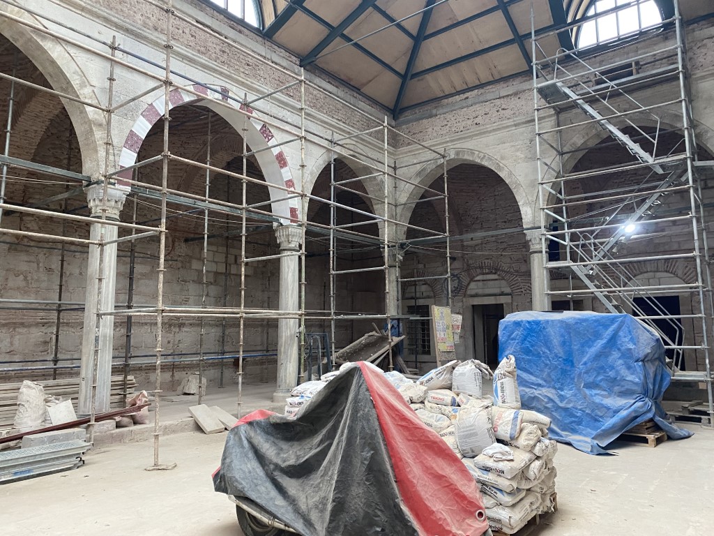 Süleymaniye Külliyesi’nin Darüşşifa ve İmaret bölümlerinde yapılan restorasyonunun yüzde 75’i tamamlandı