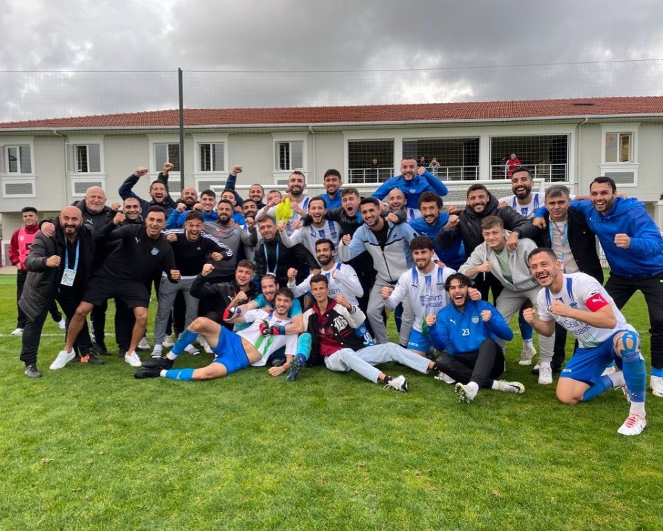 Arnavutköy Belediye Spor’dan Hataylı gence unutulmaz hediye