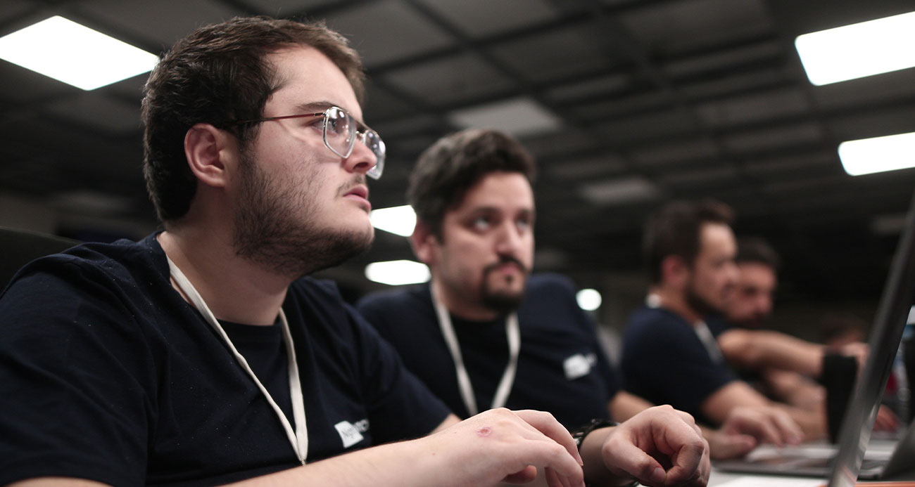 3 gün uyumadan yazılım geliştirmek için yarıştılar