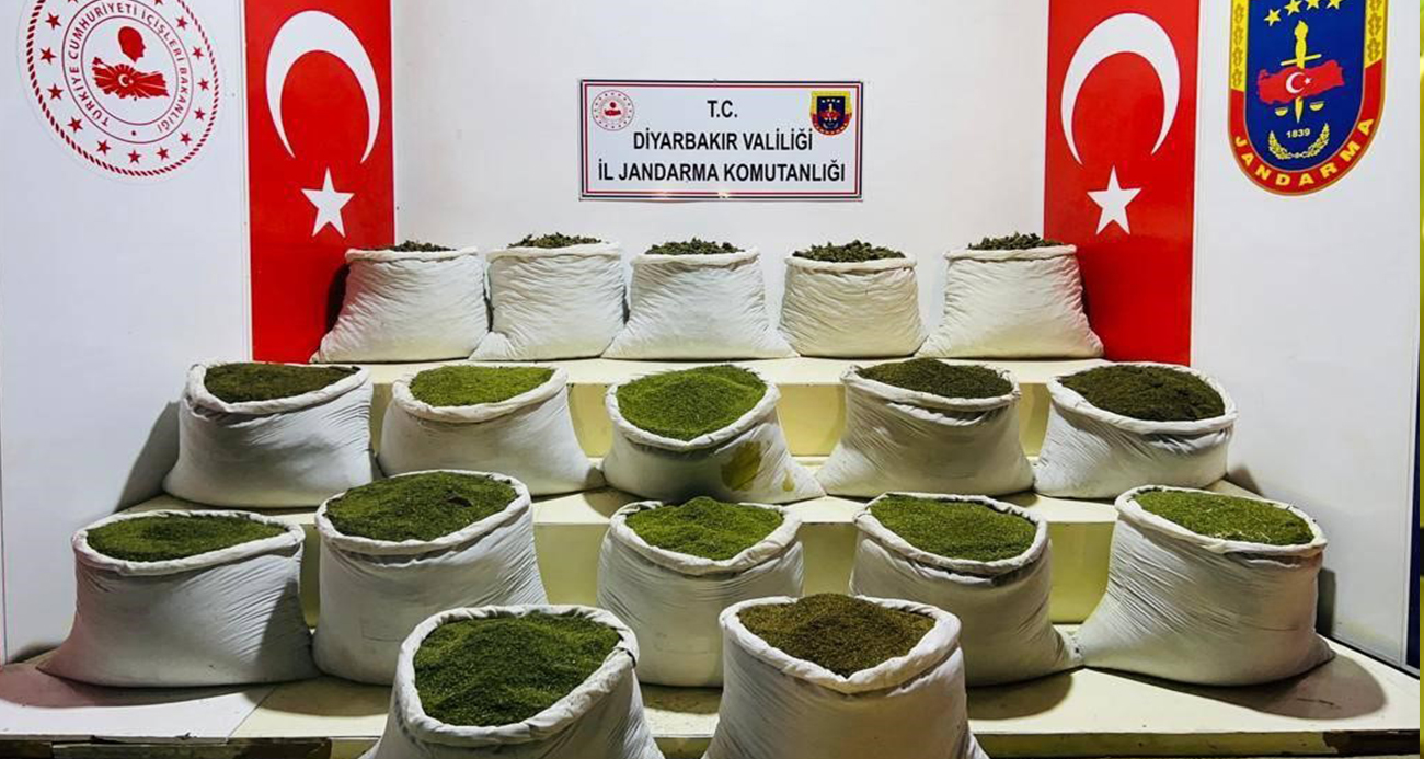 Diyarbakır’da 1 ton 354 kilo esrar, 122 bin uyuşturucu bitkisi ele geçirildi