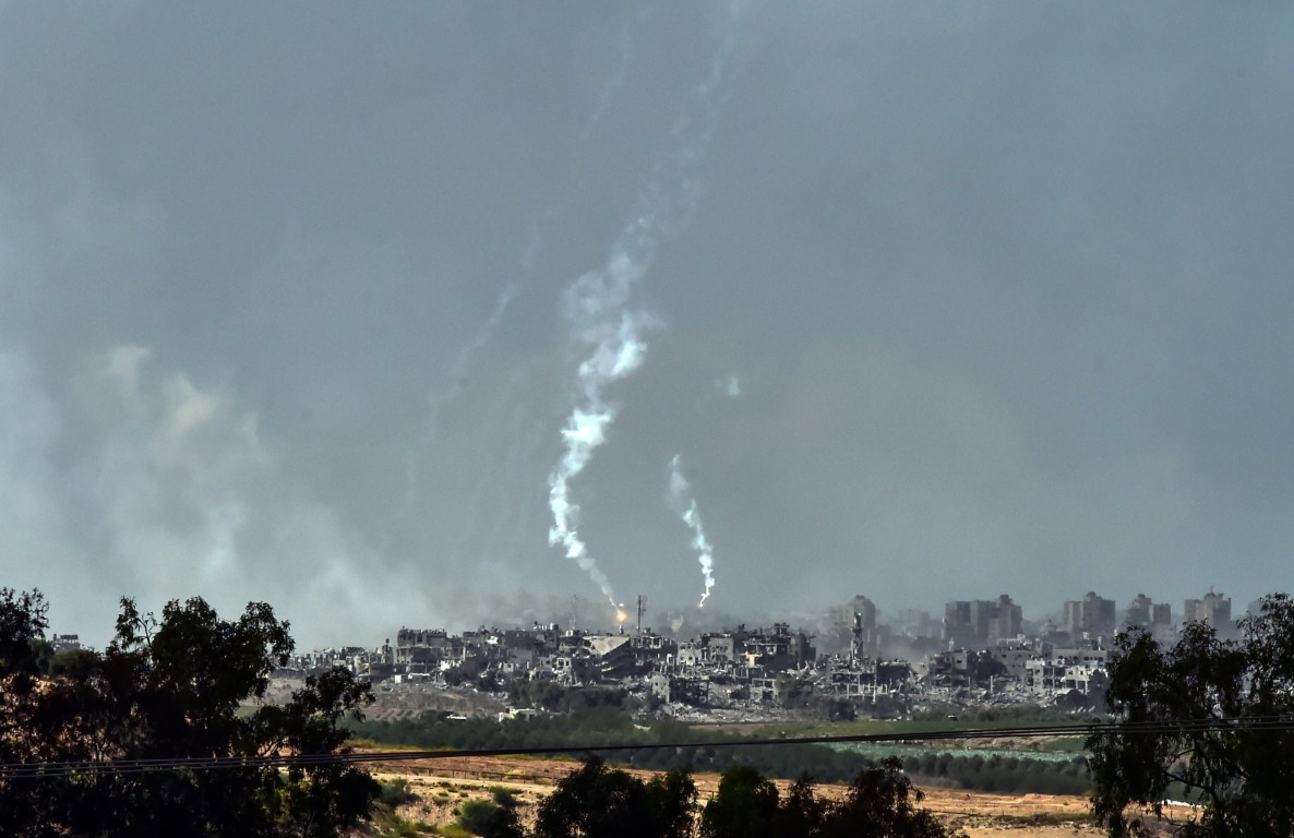 İsrail'in Beyt Hanun'a saldırıları devam ediyor