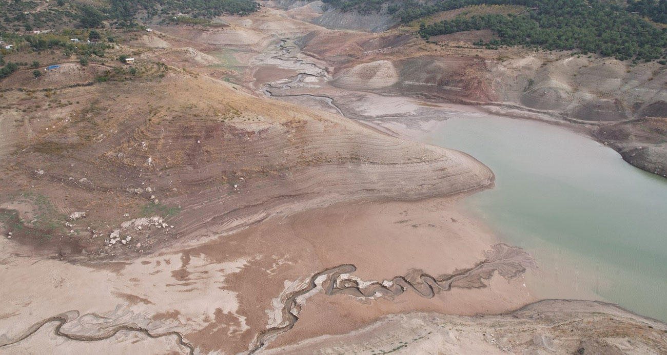 Ayvalı Barajı alarm veriyor