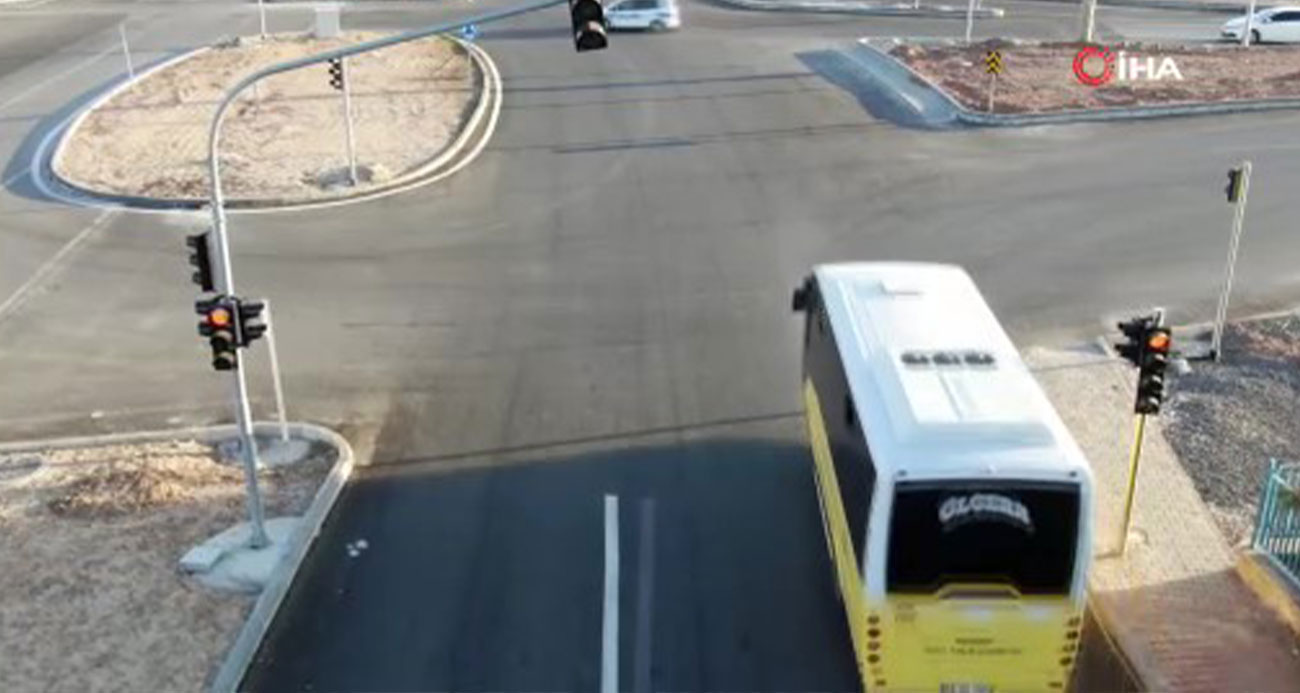 Aksaray’da kırmızı ışıkta geçen sürücüler dron ile böyle görüntülendi