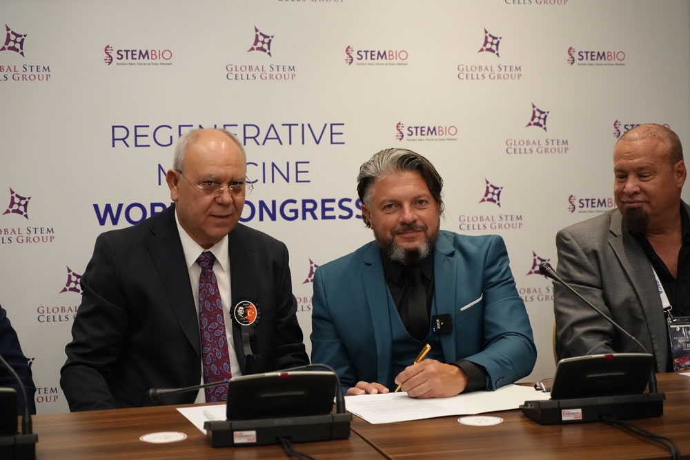 Dünya Rejeneratif Tıp Kongre’sinde alanında lider iki kurum stratejik işbirliğine imza attı