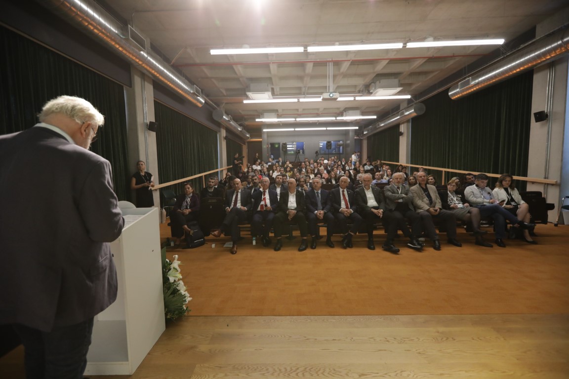 3. Uluslararası Propolis Konferansı İstanbul’daki Balparmak Kampüsü’nde başladı