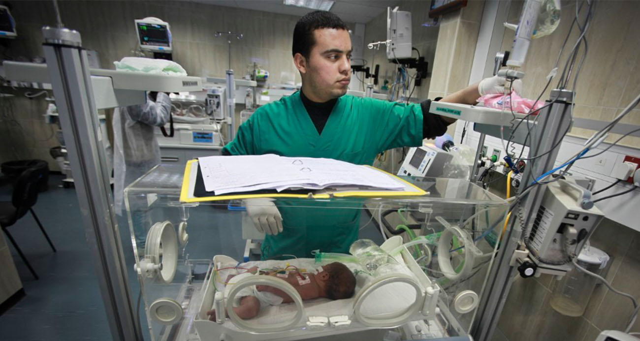 Filistin Sağlık Bakanlığı: "Şifa Hastanesi'ndeki kuvözde 39 bebek ölümle mücadele ediyor"