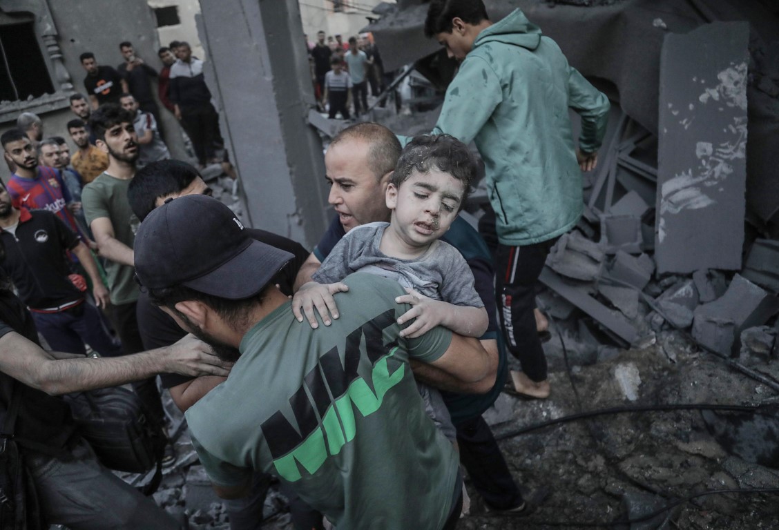 İsrail, Gazze’yi vururken, halkını atılan roketlere karşı mobil uygulama ile bilgilendiriyor
