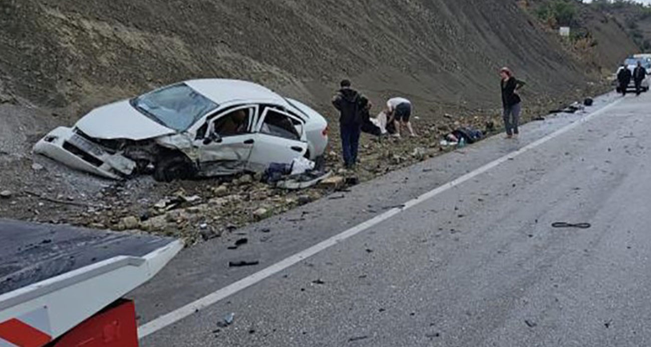 Burdur’da 3 araçlı zincirleme kaza: 5 yaralı